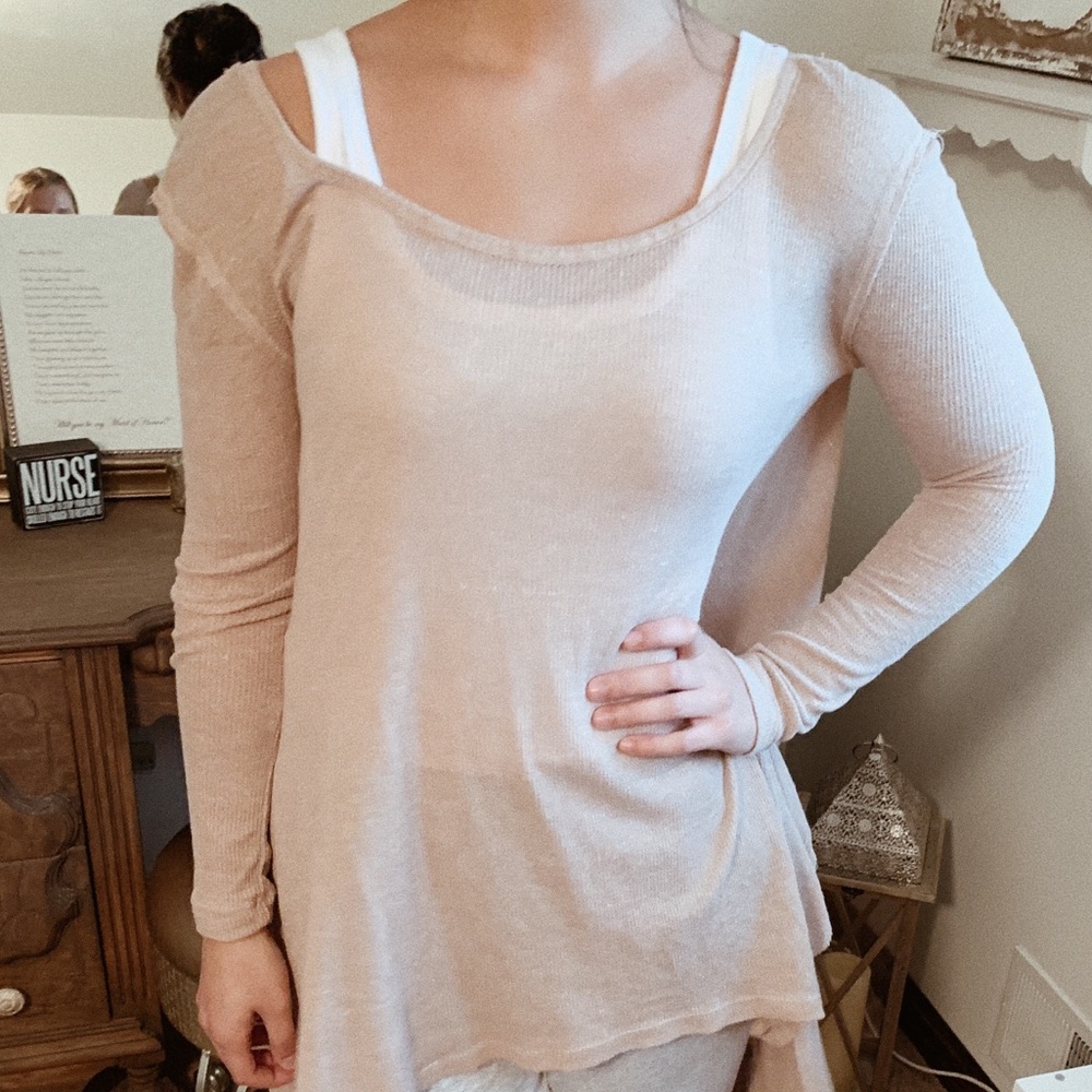 Blush Scoop Back Flowy Long Sleeve Tee